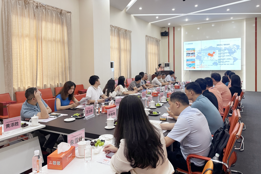 构筑行业央国企及头部民企调查团一行莅临j9国际站备用集团调查互换