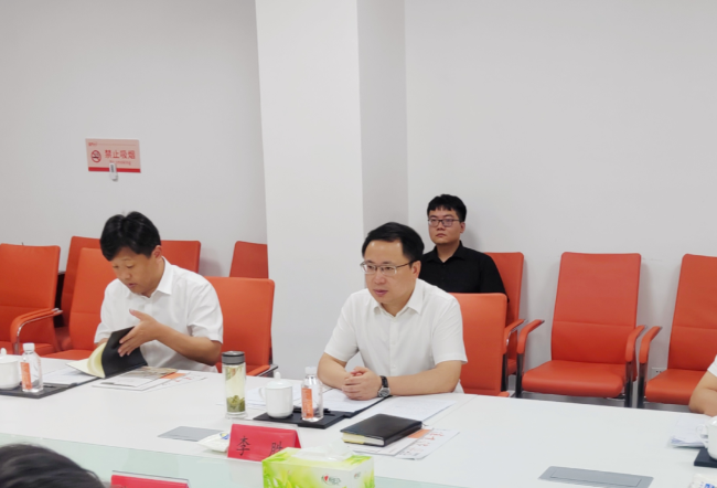 新沂市委书记、市长李胜莅临j9国际站备用铝材（江苏二厂）调研领导